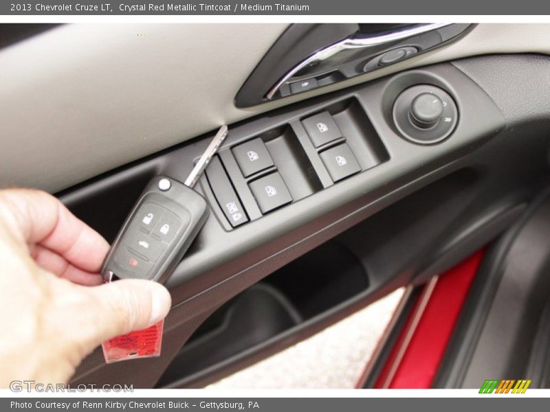Crystal Red Metallic Tintcoat / Medium Titanium 2013 Chevrolet Cruze LT