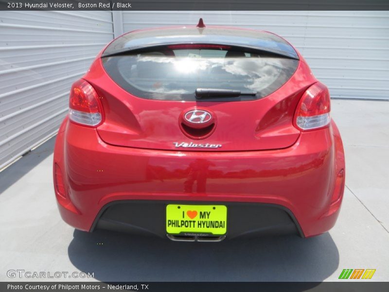 Boston Red / Black 2013 Hyundai Veloster
