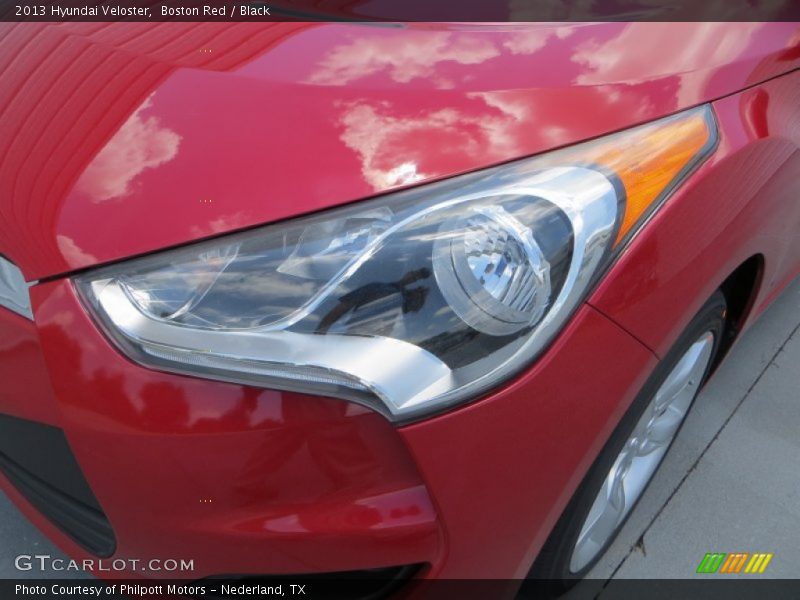 Boston Red / Black 2013 Hyundai Veloster