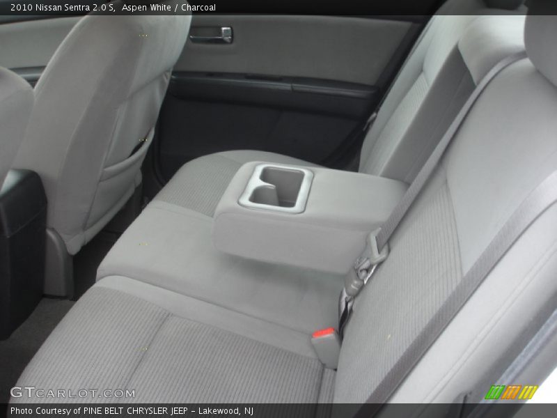 Aspen White / Charcoal 2010 Nissan Sentra 2.0 S