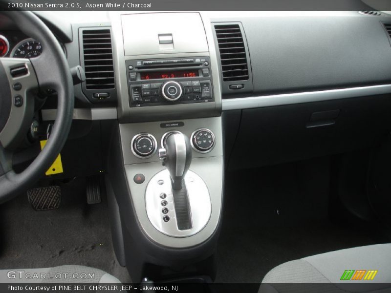 Aspen White / Charcoal 2010 Nissan Sentra 2.0 S