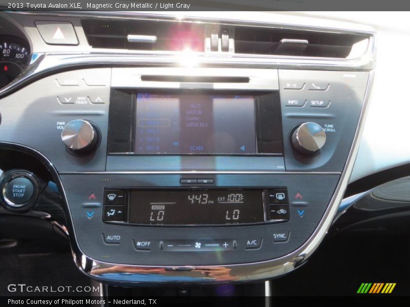Magnetic Gray Metallic / Light Gray 2013 Toyota Avalon XLE