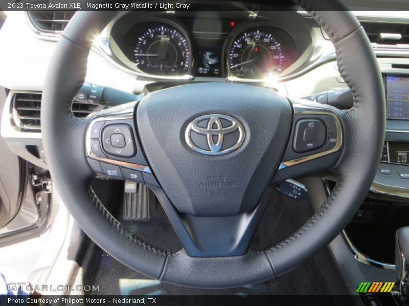 Magnetic Gray Metallic / Light Gray 2013 Toyota Avalon XLE