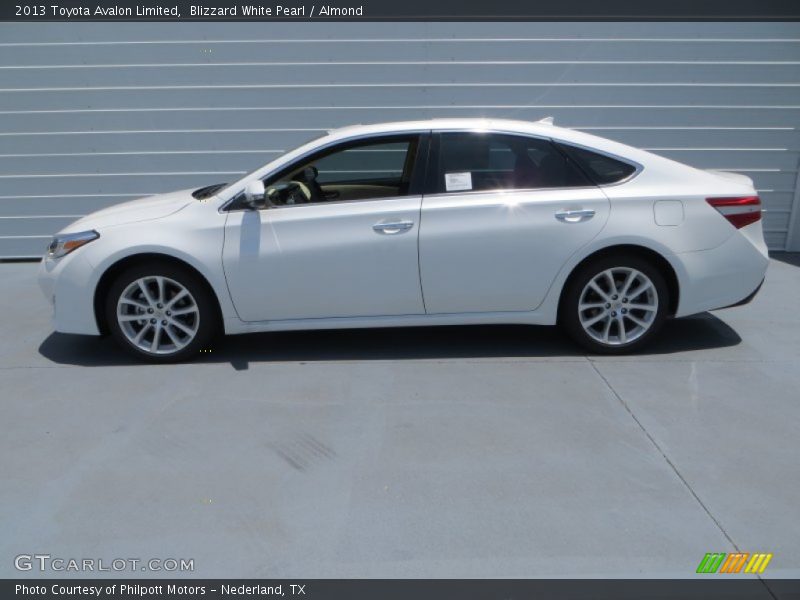 Blizzard White Pearl / Almond 2013 Toyota Avalon Limited