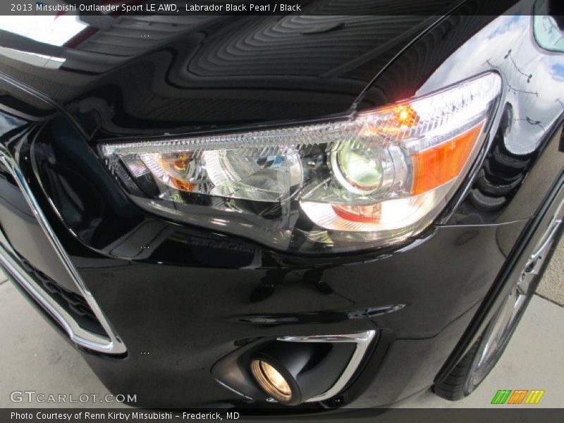 Labrador Black Pearl / Black 2013 Mitsubishi Outlander Sport LE AWD