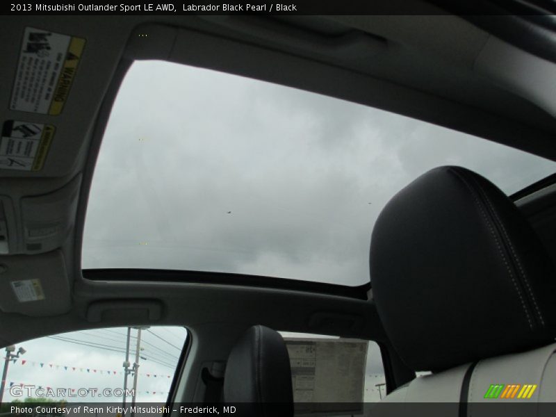 Labrador Black Pearl / Black 2013 Mitsubishi Outlander Sport LE AWD