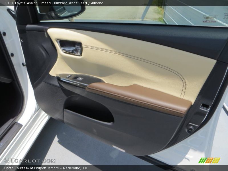 Blizzard White Pearl / Almond 2013 Toyota Avalon Limited