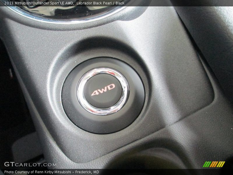 Labrador Black Pearl / Black 2013 Mitsubishi Outlander Sport LE AWD