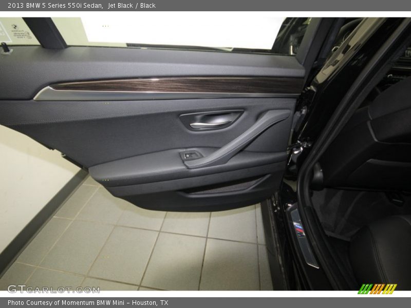Jet Black / Black 2013 BMW 5 Series 550i Sedan