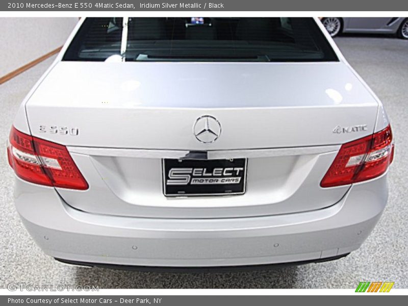 Iridium Silver Metallic / Black 2010 Mercedes-Benz E 550 4Matic Sedan