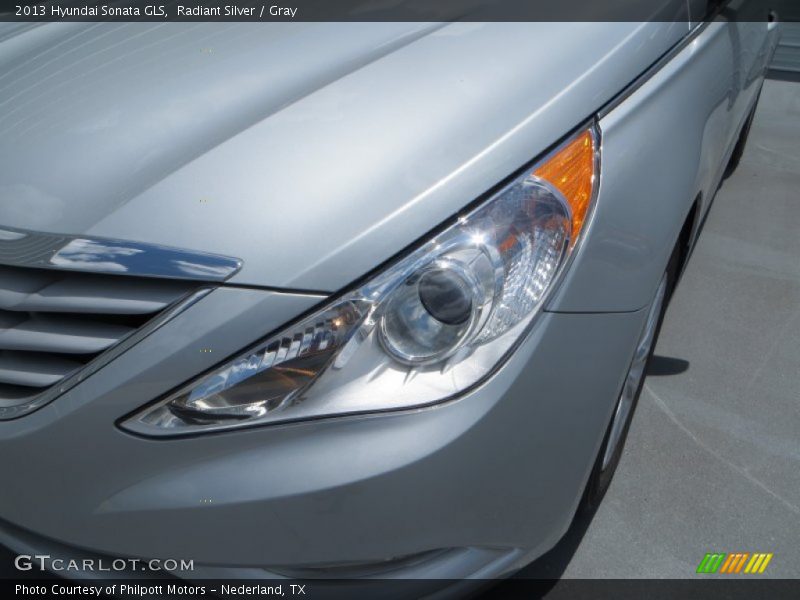 Radiant Silver / Gray 2013 Hyundai Sonata GLS