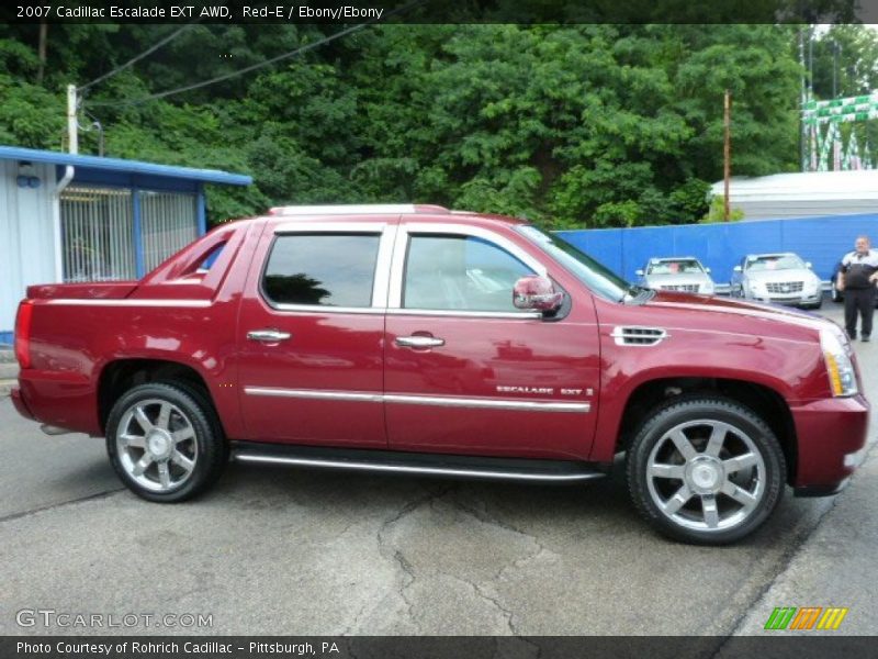 Red-E / Ebony/Ebony 2007 Cadillac Escalade EXT AWD