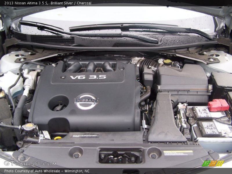 Brilliant Silver / Charcoal 2013 Nissan Altima 3.5 S