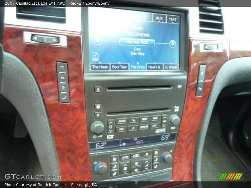 Red-E / Ebony/Ebony 2007 Cadillac Escalade EXT AWD