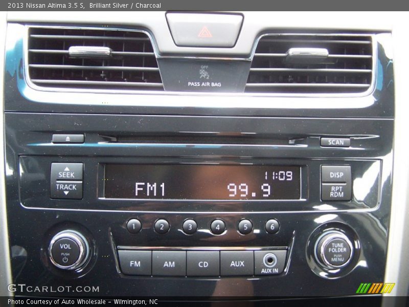Brilliant Silver / Charcoal 2013 Nissan Altima 3.5 S