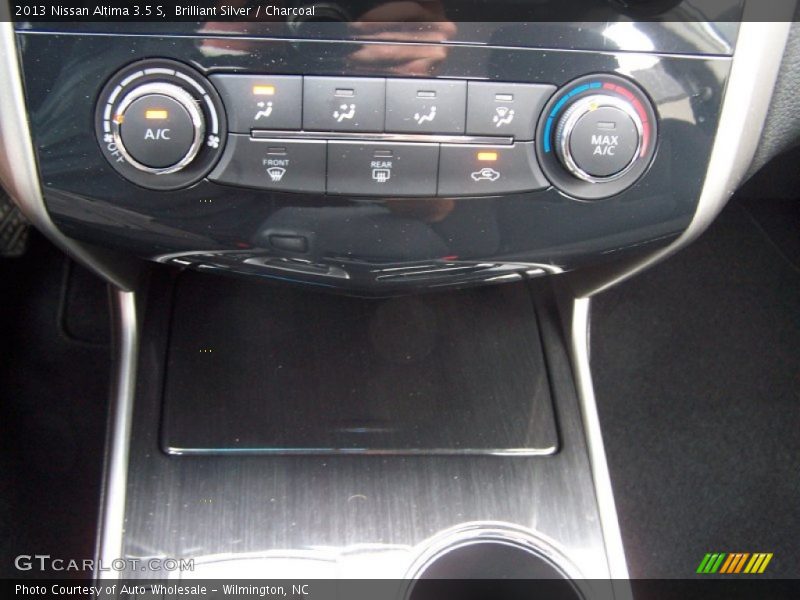 Brilliant Silver / Charcoal 2013 Nissan Altima 3.5 S