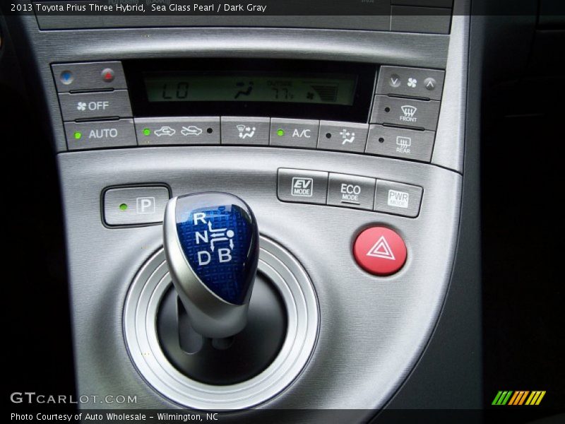 Sea Glass Pearl / Dark Gray 2013 Toyota Prius Three Hybrid