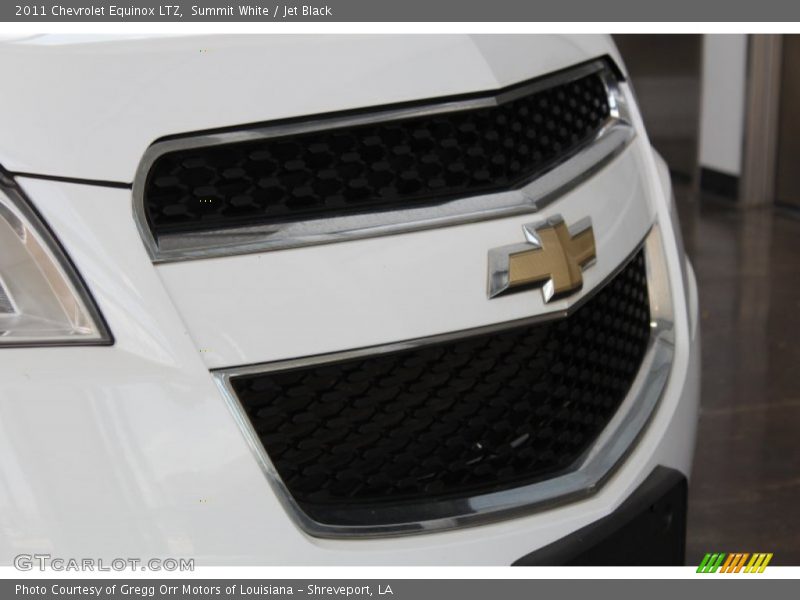 Summit White / Jet Black 2011 Chevrolet Equinox LTZ