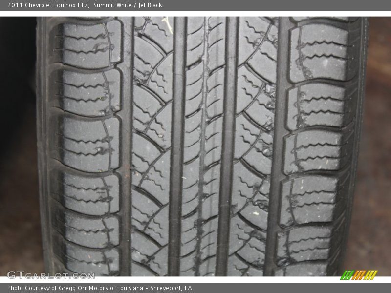 Summit White / Jet Black 2011 Chevrolet Equinox LTZ