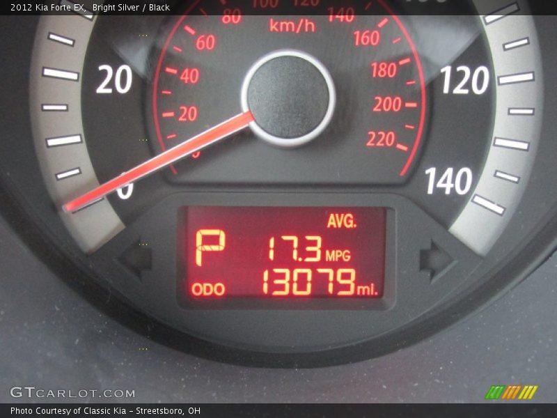 Bright Silver / Black 2012 Kia Forte EX