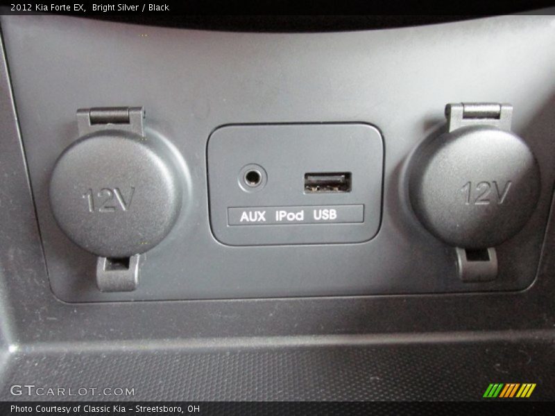 Bright Silver / Black 2012 Kia Forte EX