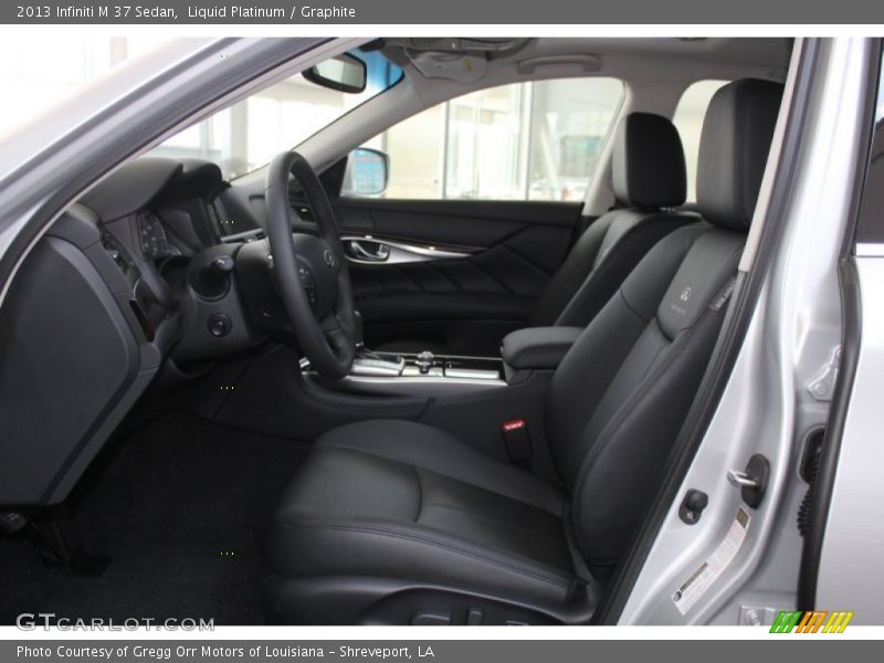 Front Seat of 2013 M 37 Sedan