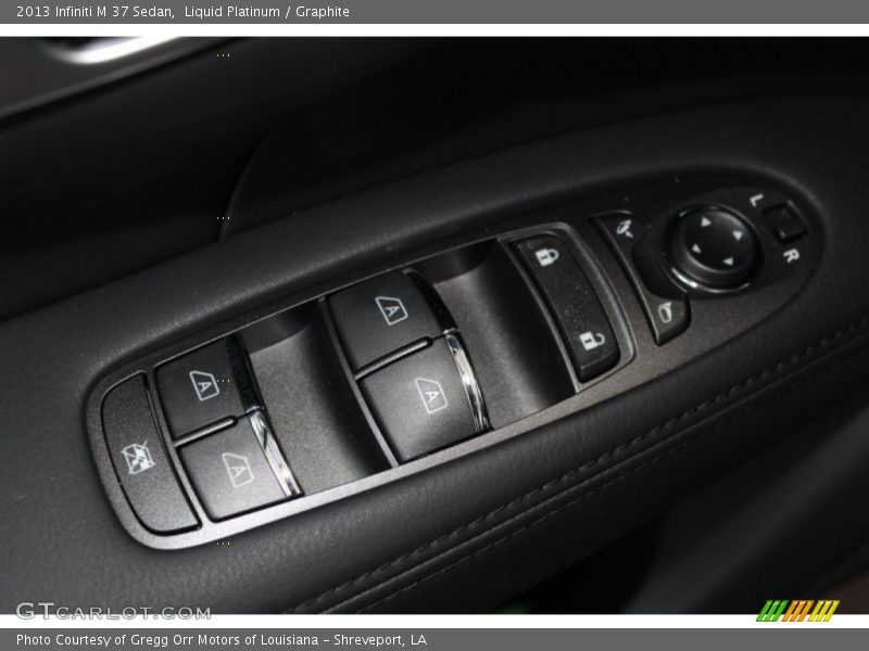 Controls of 2013 M 37 Sedan