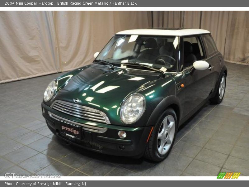 British Racing Green Metallic / Panther Black 2004 Mini Cooper Hardtop