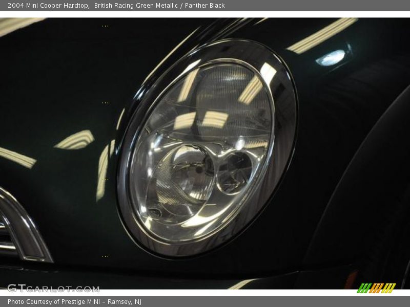 British Racing Green Metallic / Panther Black 2004 Mini Cooper Hardtop