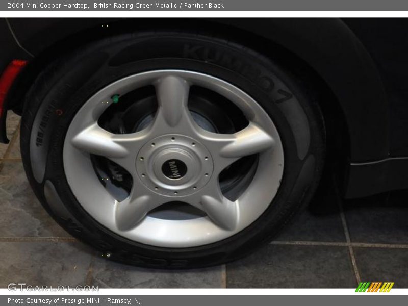 British Racing Green Metallic / Panther Black 2004 Mini Cooper Hardtop