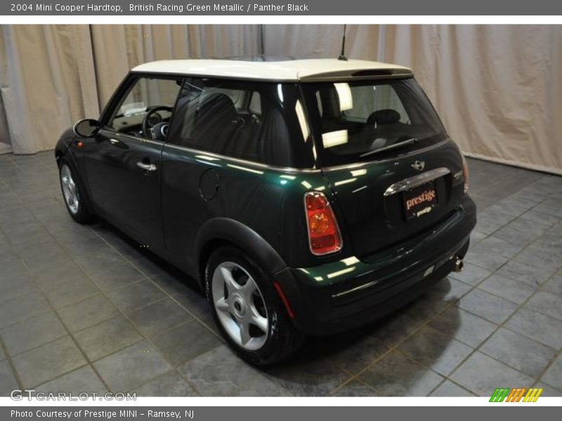 British Racing Green Metallic / Panther Black 2004 Mini Cooper Hardtop