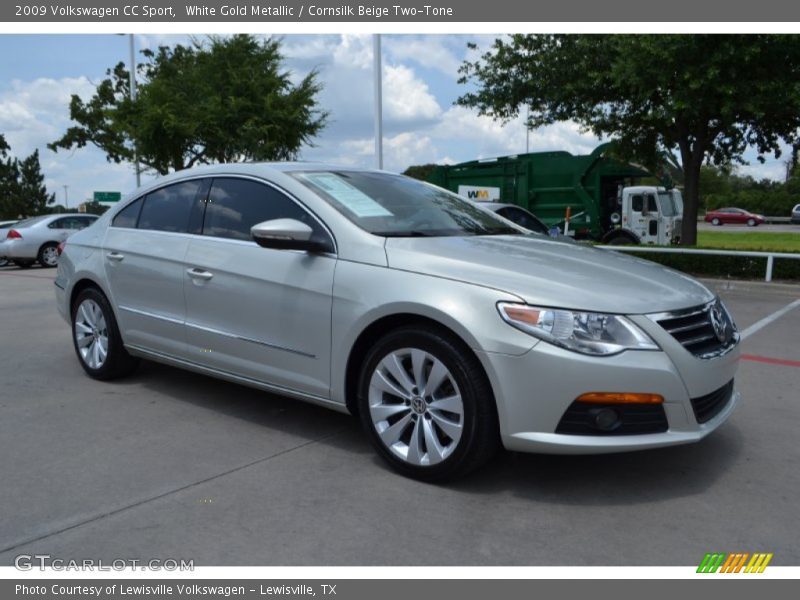 White Gold Metallic / Cornsilk Beige Two-Tone 2009 Volkswagen CC Sport