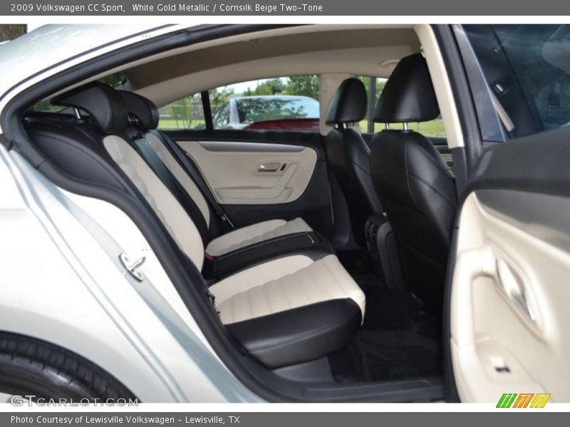 White Gold Metallic / Cornsilk Beige Two-Tone 2009 Volkswagen CC Sport