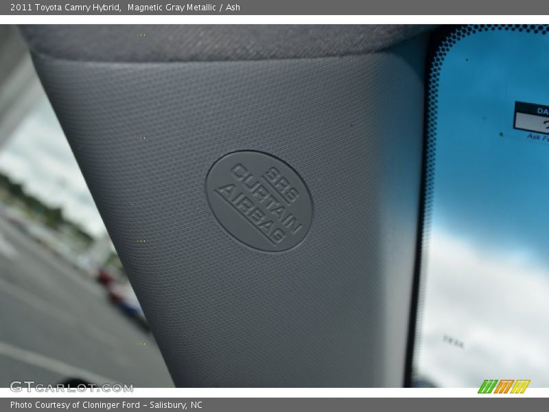 Magnetic Gray Metallic / Ash 2011 Toyota Camry Hybrid