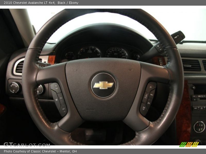  2010 Avalanche LT 4x4 Steering Wheel