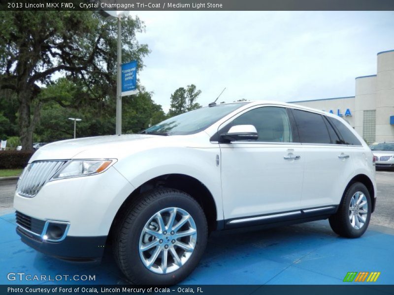 Crystal Champagne Tri-Coat / Medium Light Stone 2013 Lincoln MKX FWD