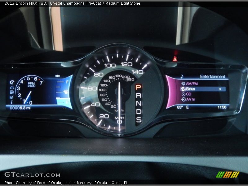 Crystal Champagne Tri-Coat / Medium Light Stone 2013 Lincoln MKX FWD