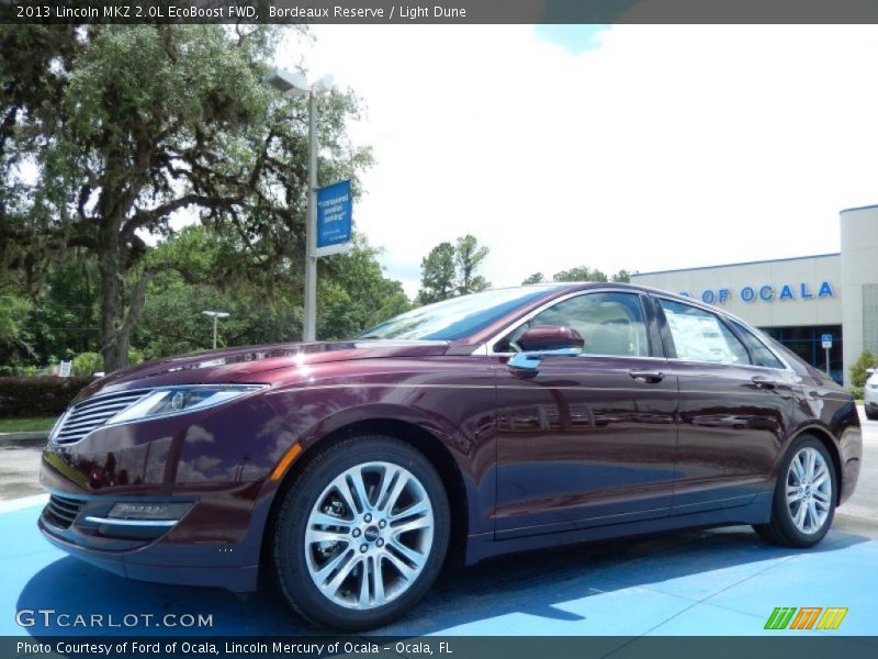 Bordeaux Reserve / Light Dune 2013 Lincoln MKZ 2.0L EcoBoost FWD