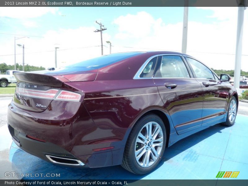 Bordeaux Reserve / Light Dune 2013 Lincoln MKZ 2.0L EcoBoost FWD