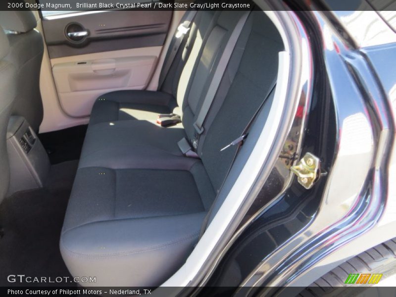 Brilliant Black Crystal Pearl / Dark Slate Gray/Light Graystone 2006 Dodge Magnum