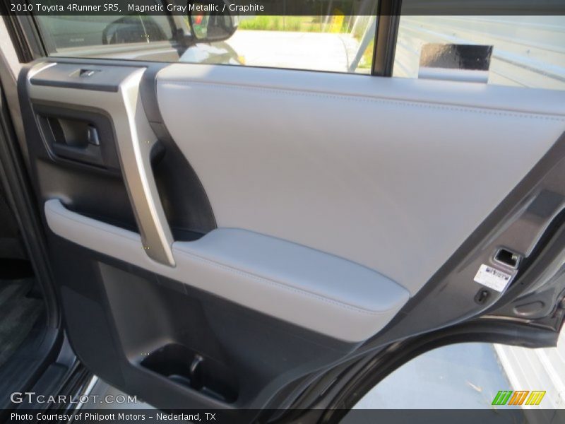 Magnetic Gray Metallic / Graphite 2010 Toyota 4Runner SR5
