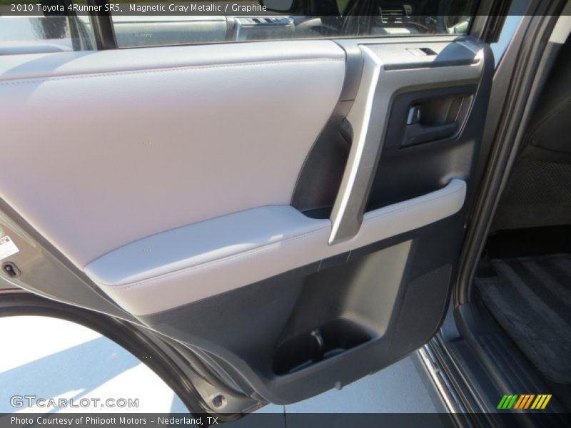 Magnetic Gray Metallic / Graphite 2010 Toyota 4Runner SR5