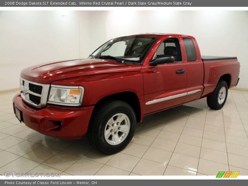 Front 3/4 View of 2008 Dakota SLT Extended Cab