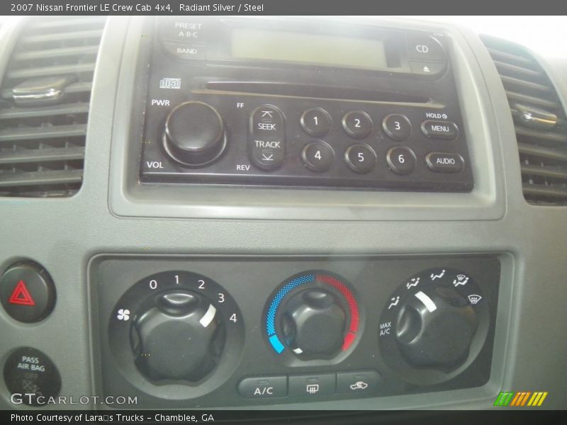 Radiant Silver / Steel 2007 Nissan Frontier LE Crew Cab 4x4
