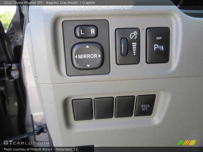 Magnetic Gray Metallic / Graphite 2010 Toyota 4Runner SR5