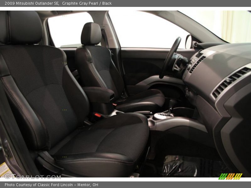 Graphite Gray Pearl / Black 2009 Mitsubishi Outlander SE