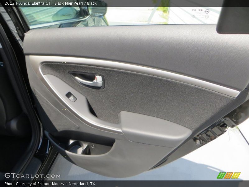 Black Noir Pearl / Black 2013 Hyundai Elantra GT