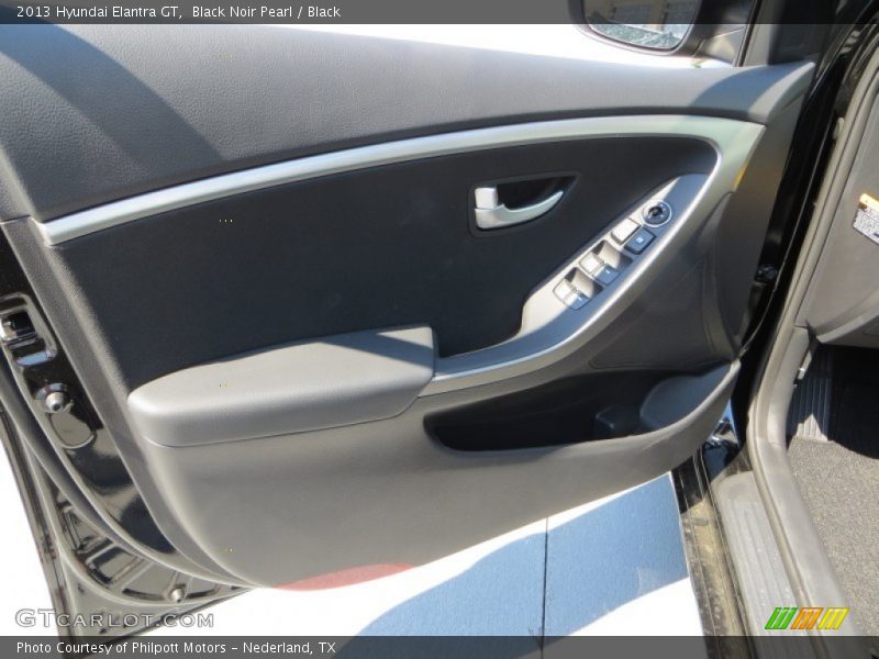Black Noir Pearl / Black 2013 Hyundai Elantra GT