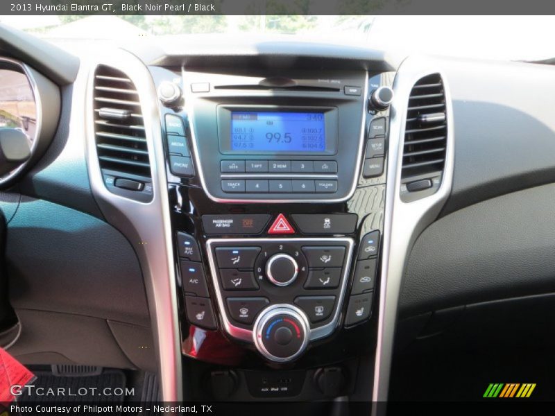 Black Noir Pearl / Black 2013 Hyundai Elantra GT