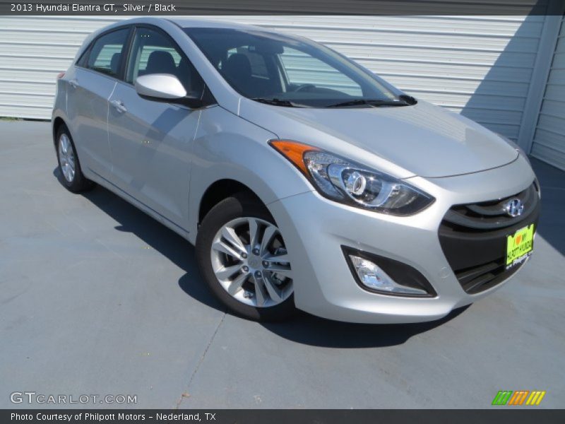 Silver / Black 2013 Hyundai Elantra GT